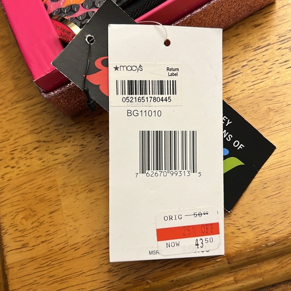 Betsey Johnson Wallet New with tags - Picture 5 of 5